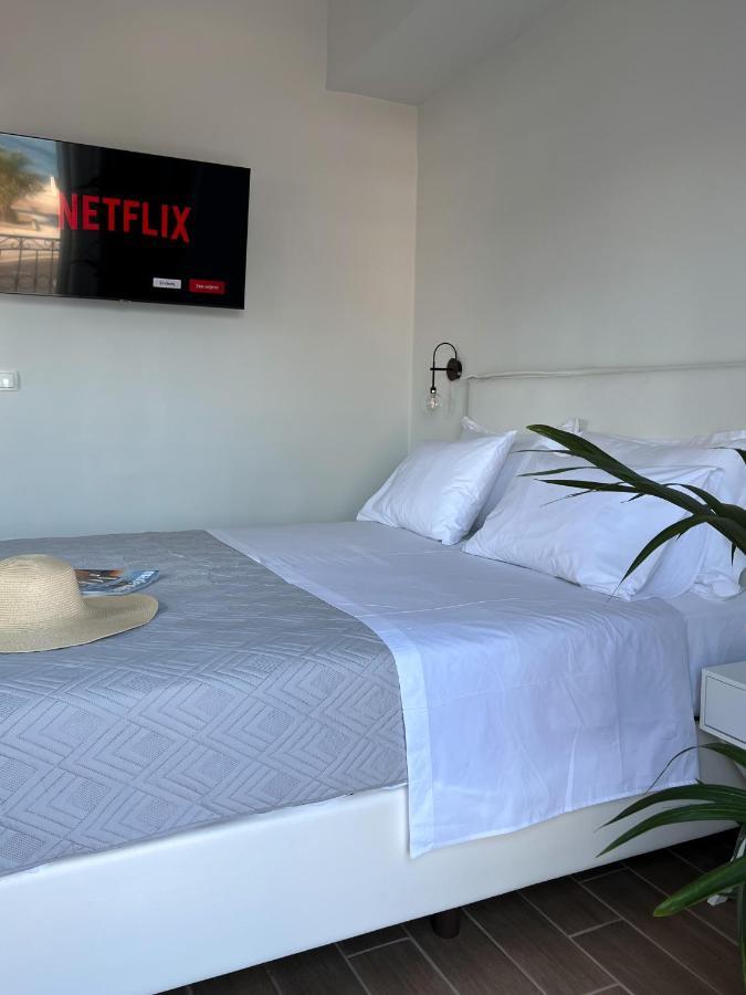 The Nook Suite Ermoupoli Exterior photo