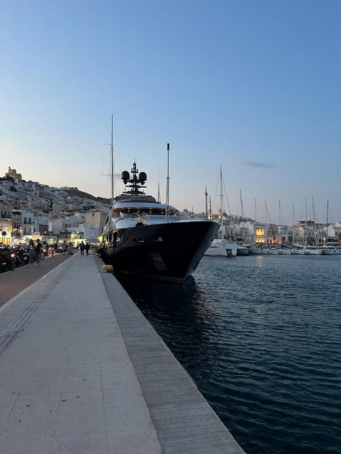 The Nook Suite Ermoupoli Exterior photo